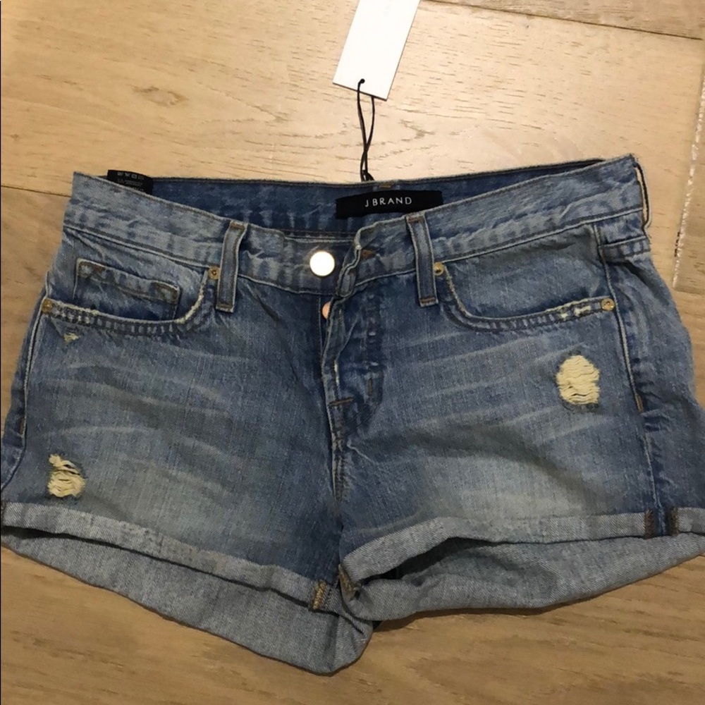 JBrand Patti shorts in Magnetic in size 25 NWT